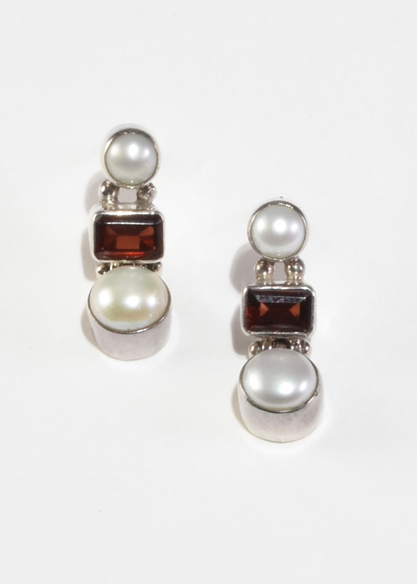 Ruby Pearl Earrings