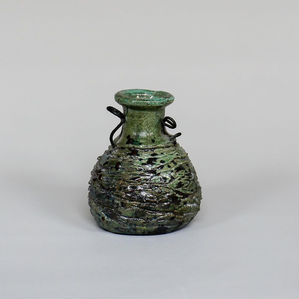 Andree Singer Thompson - May Vase 02