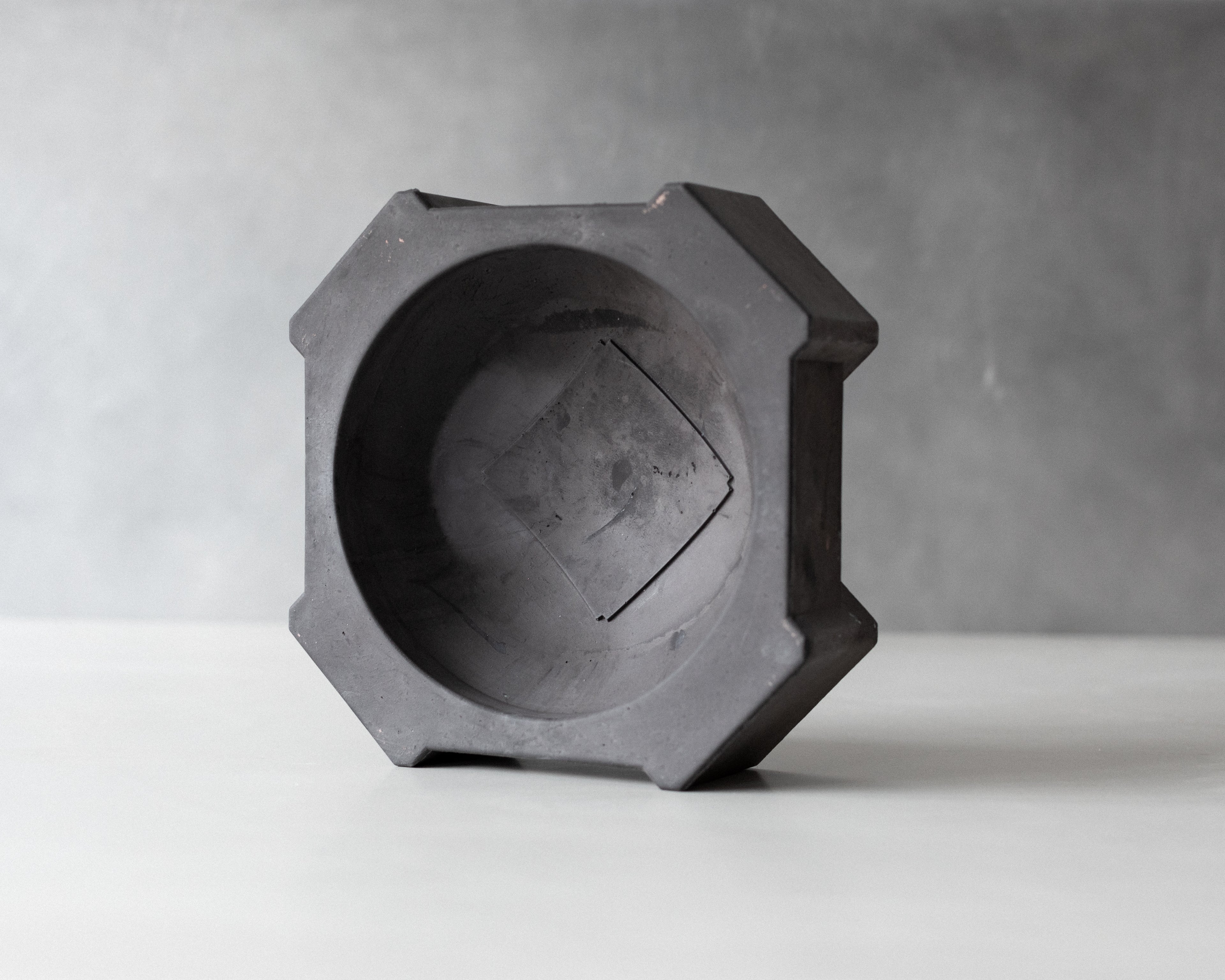 BRUTALIST CATCH-ALL, 2023 - Volcanic Black