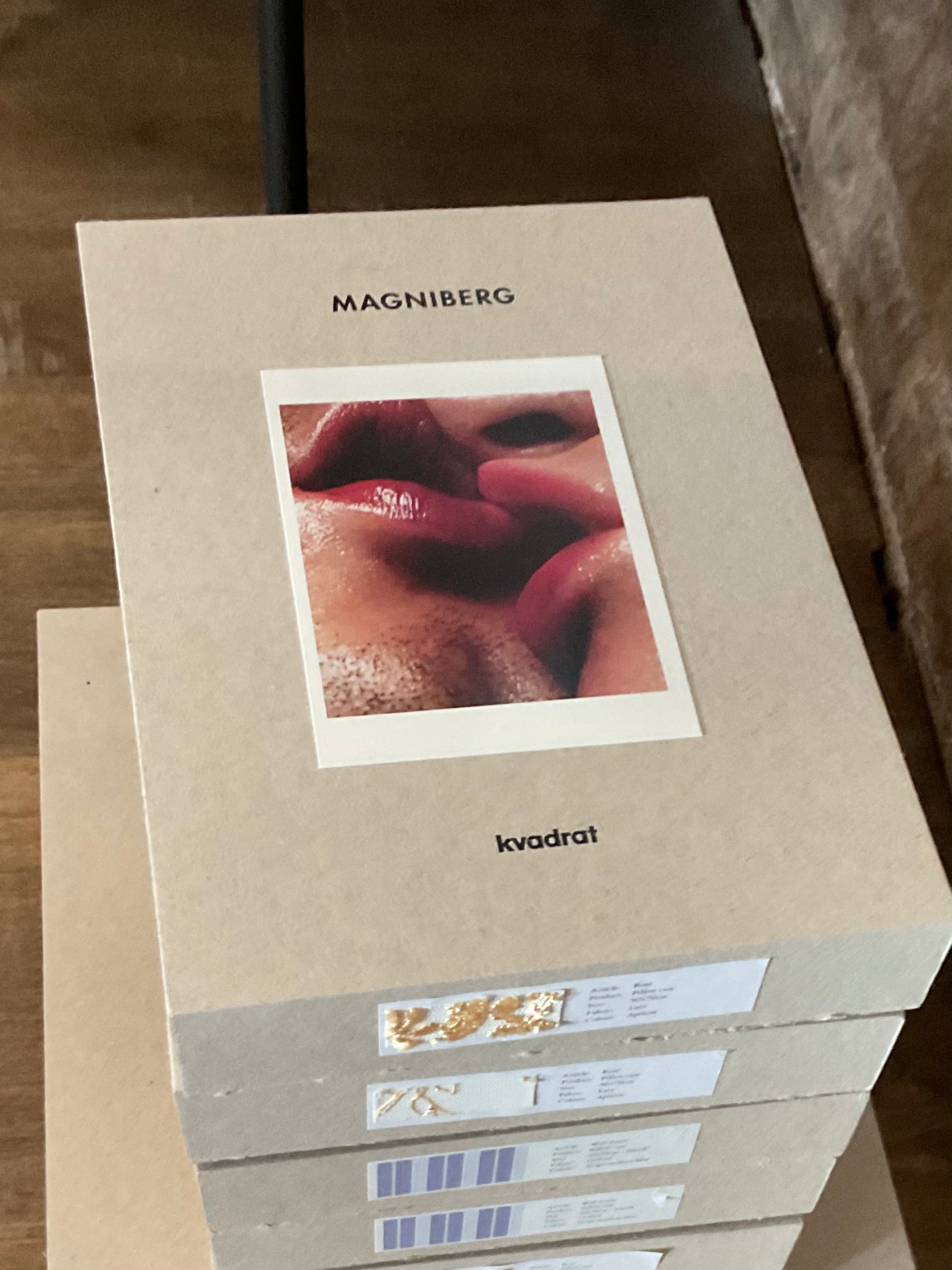 Magniberg - Rose Pillowcase - Apricot