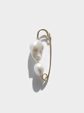 Les Deux Baroque Pearl Pin