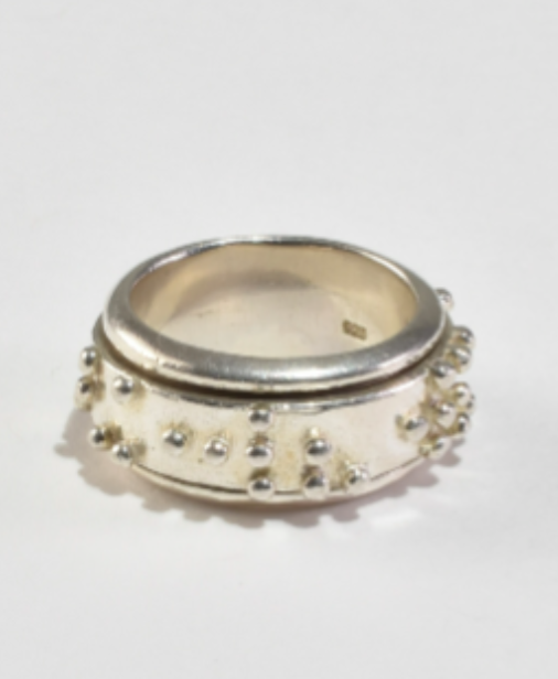 Studded Spinner Ring (Sterling Silver, Size 6.75)