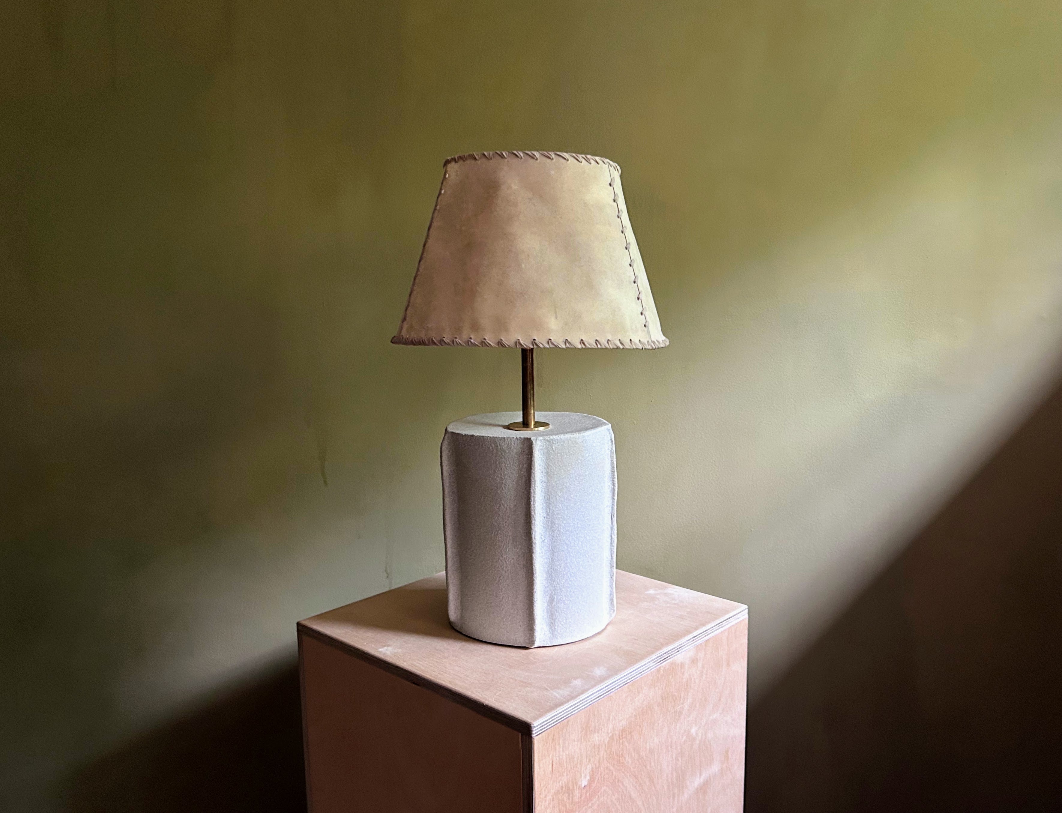 Vertical Ridge Lamp
